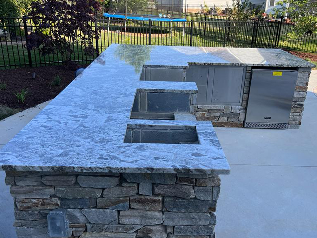 Holly Springs New Outdoor Kitchen Build By BuildriteLLC|Cinder Blocks Structure |Thin Veneer Stone |New Stainless Steel Appliances