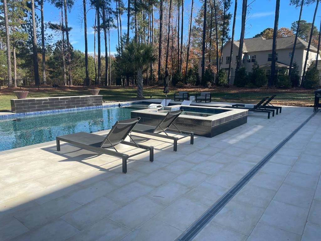 Hassentree custom pool renovation